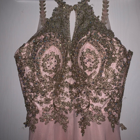 Baby pink formal dress - Picture 3 of 3